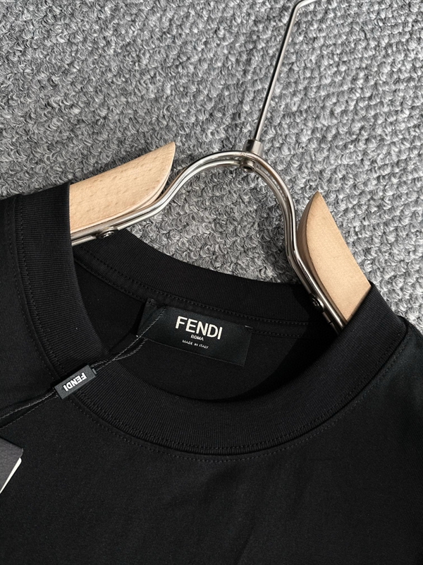 ブランドTシャツ内部構造